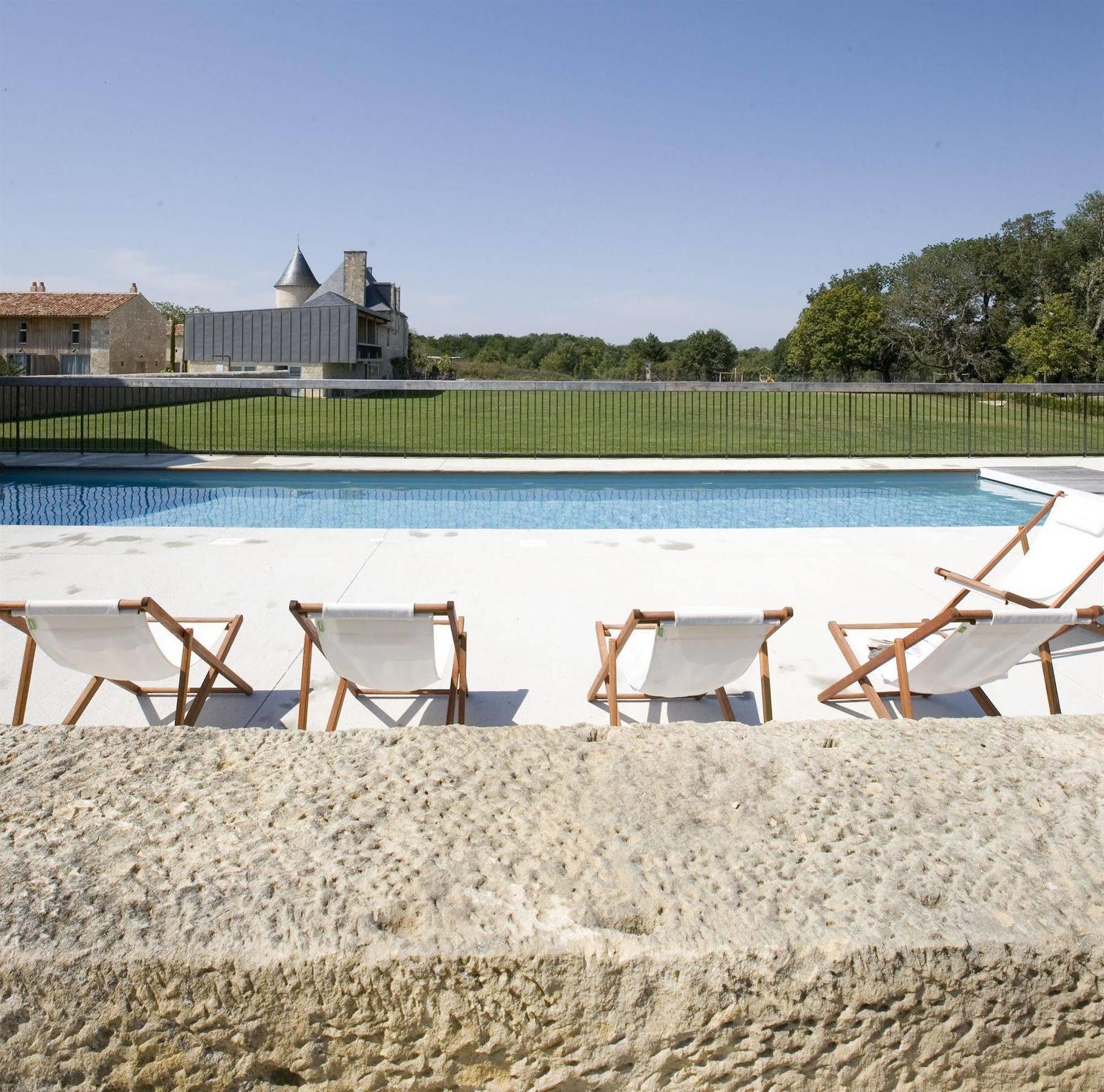 Domaine Du Normandoux, The Originals Relais Hotel Terce Ngoại thất bức ảnh